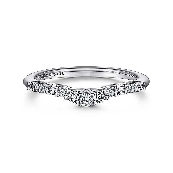 Diamond Wedding Bands  -  Women'