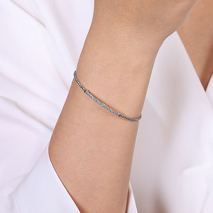 Gabriel & Co. 14 Karat White Gold Bujukan Split Cuff Bracelet with Diamond Pavé Bar - Image 4