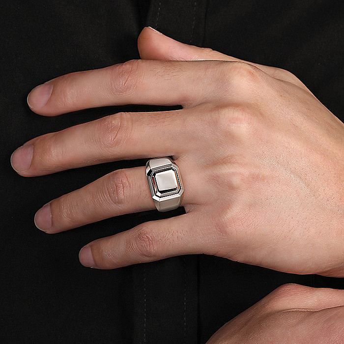 Gabriel & Co. Sterling Silver Wide Faceted Signet Ring - Image 5