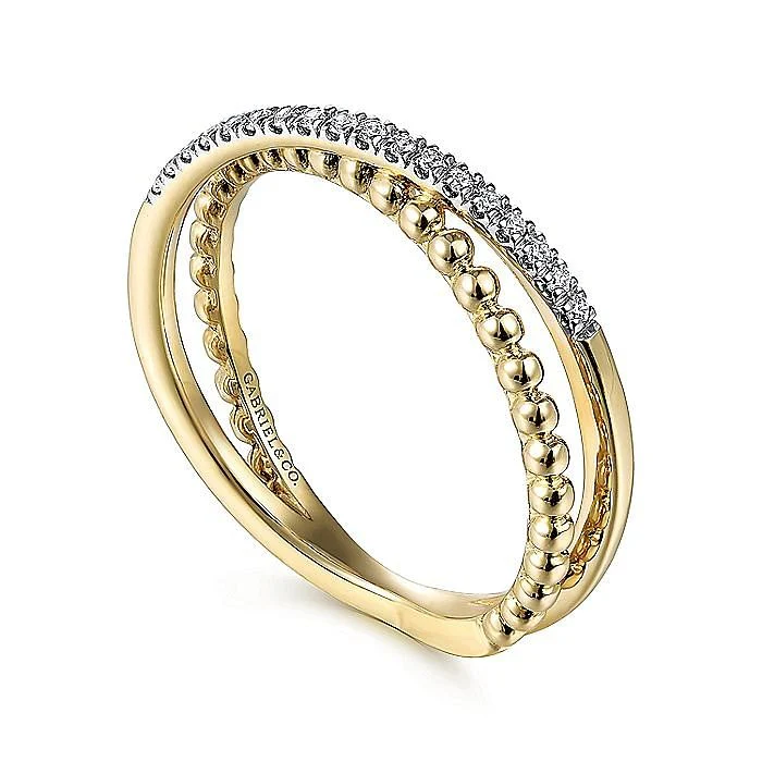 Gabriel & Co Yellow Gold Bujukan Pavé Diamond Criss Cross Stackable Ring - Image 3