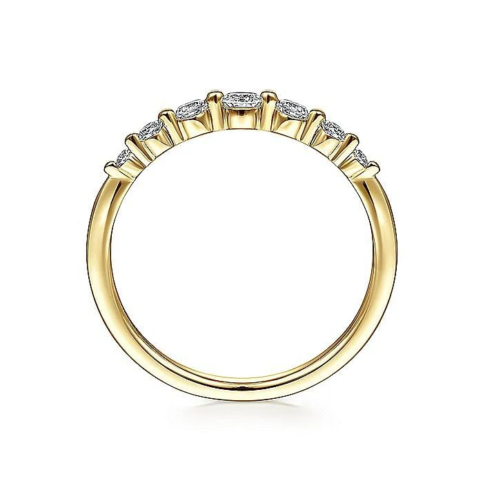 Gabriel & Co. Yellow Gold Graduating Single Prong Diamond Ring - Image 2