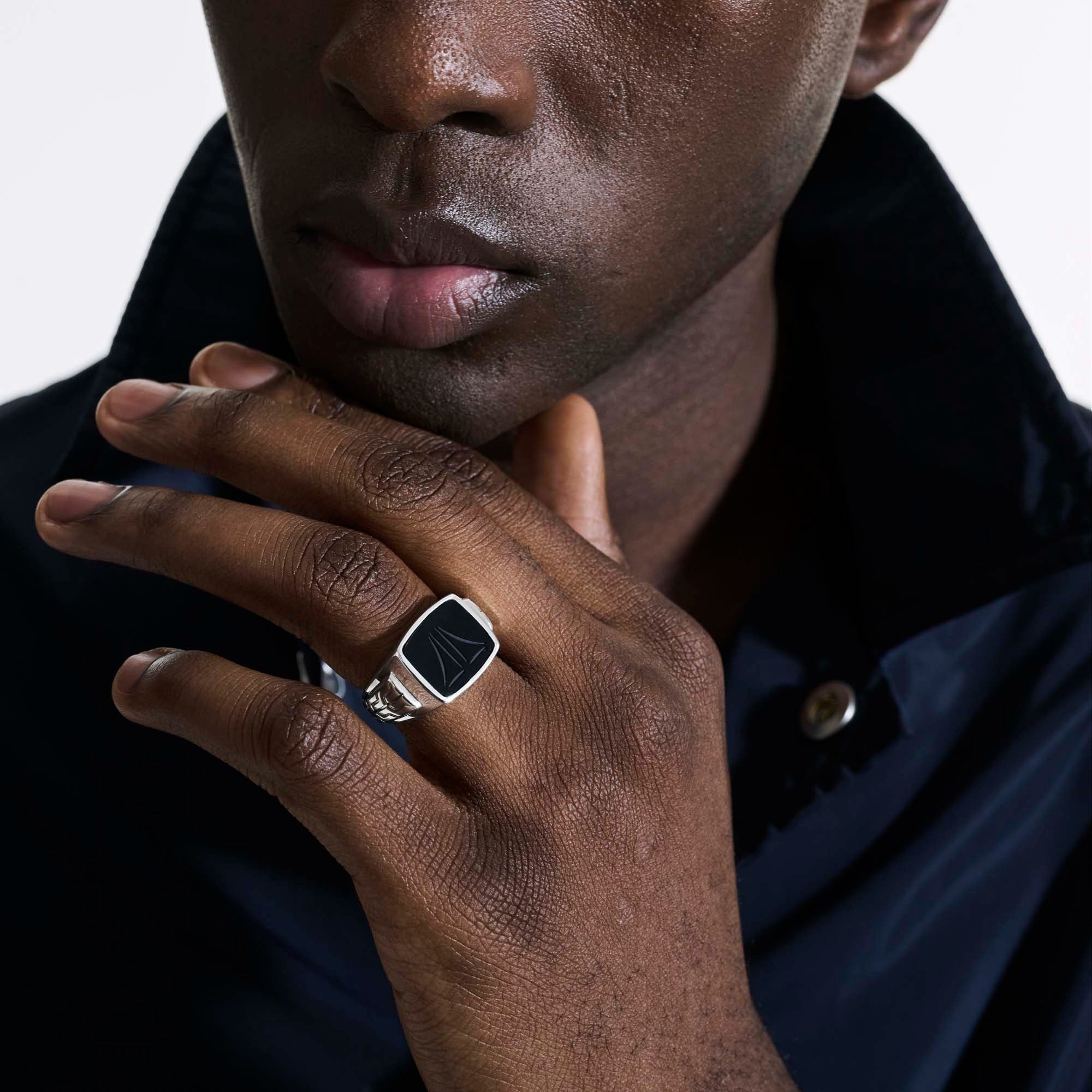 John Hardy Sterling Silver Black Onyx Carved Signet Ring - Image 5