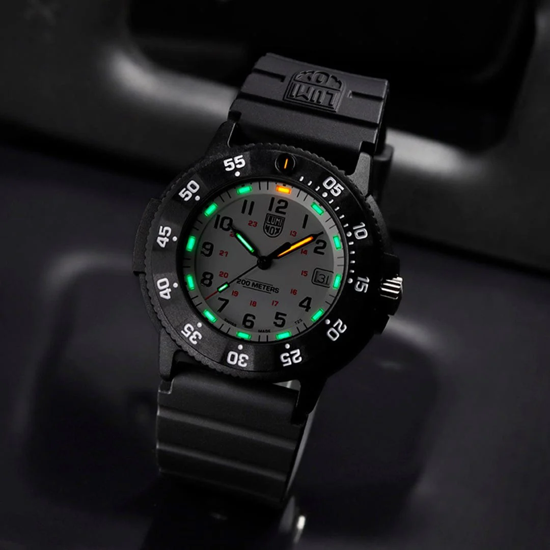 Luminox Original Navy SEAL Evo 43mm - Image 5