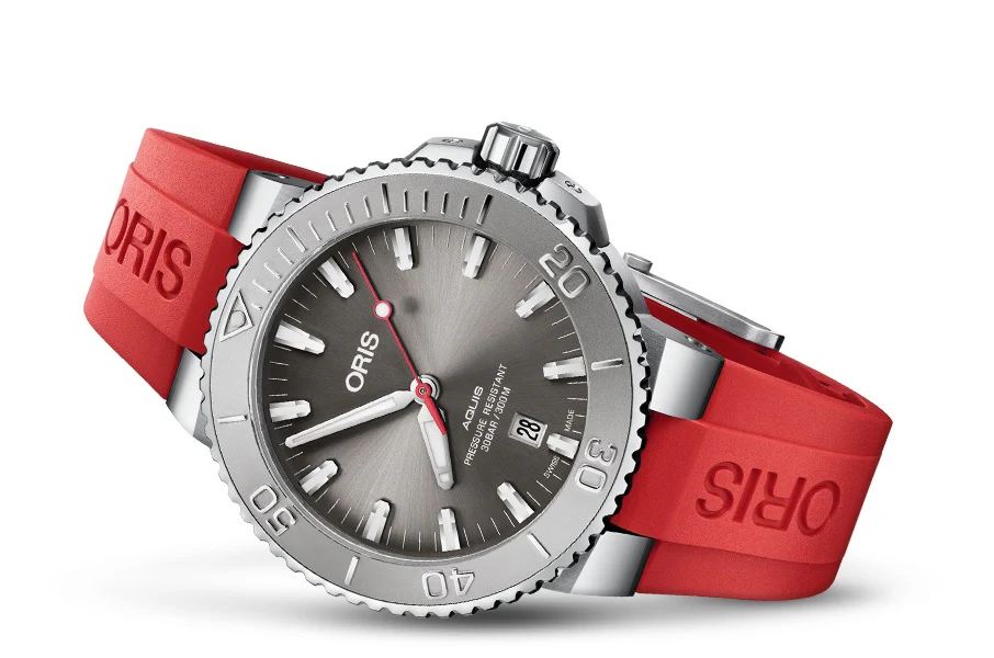 Oris Aquis Date Relief 43.5mm - Image 2