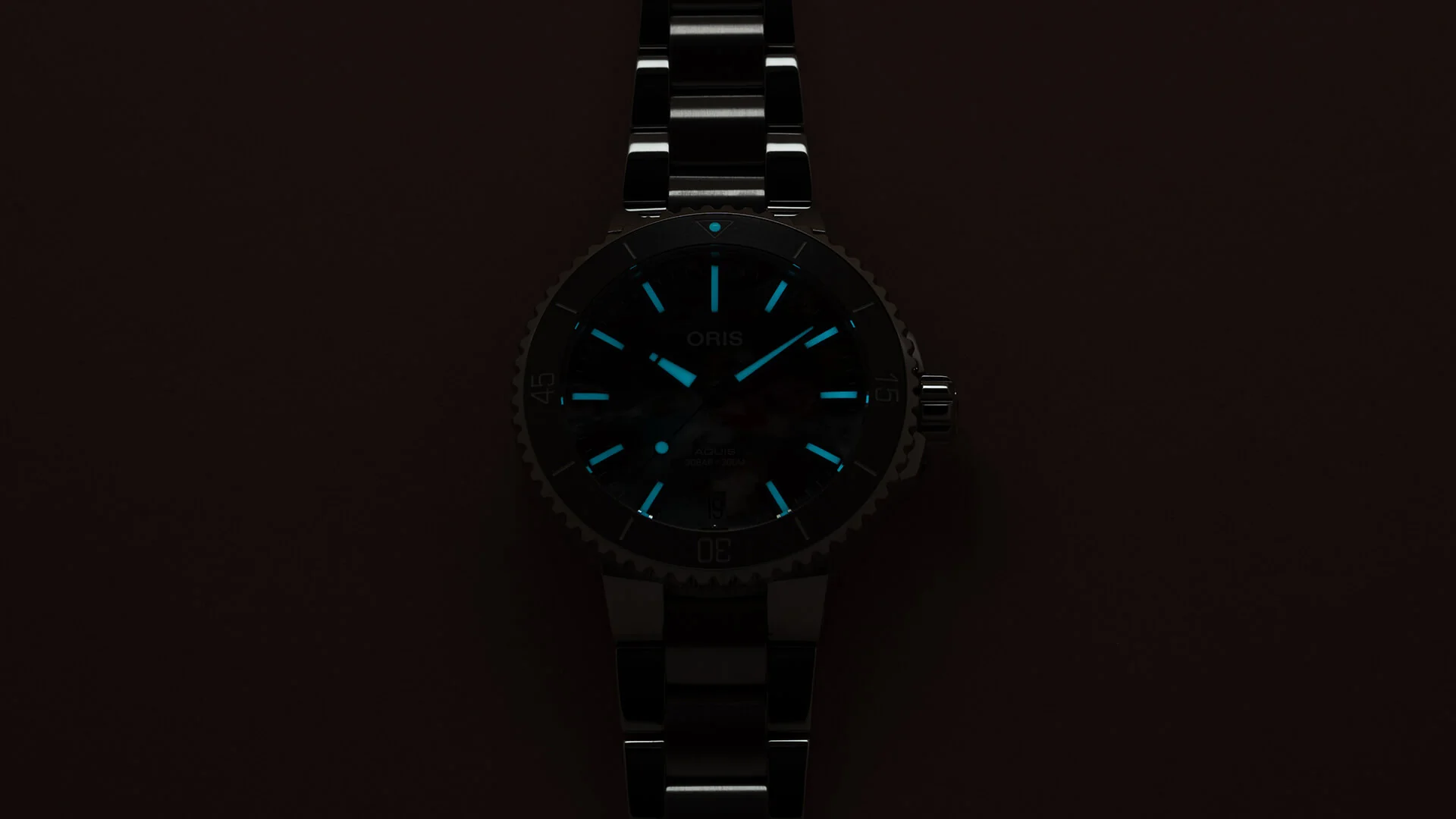Oris Aquis Date Upcycle 36.5mm - Image 5