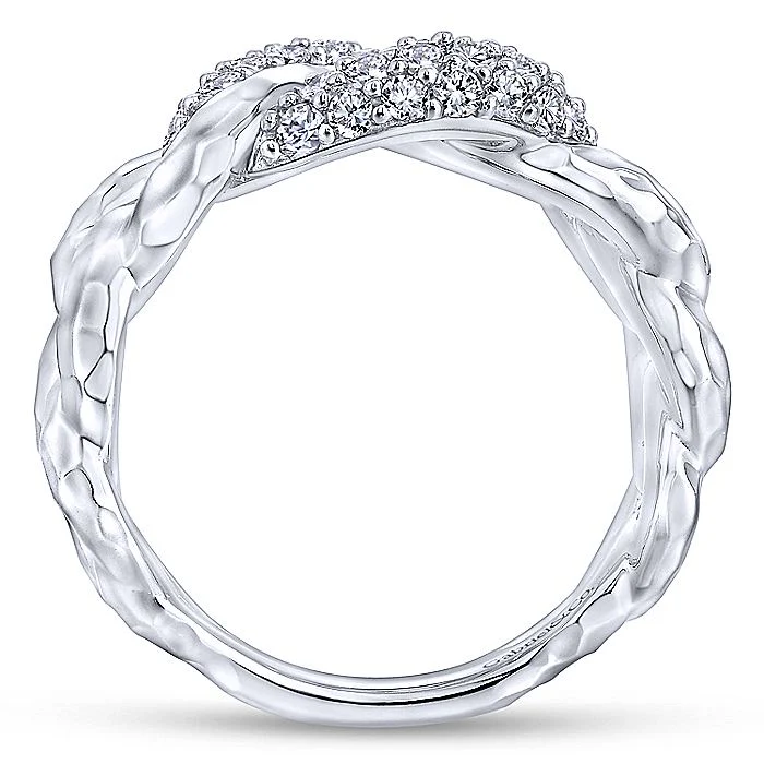 Sterling Silver Hammered White Sapphire Chain Link Ring - Image 2