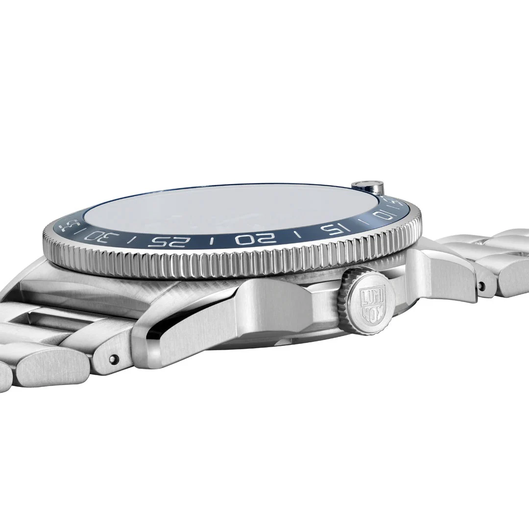 Luminox Automatic Pacific Diver Automatic Watch - Image 4